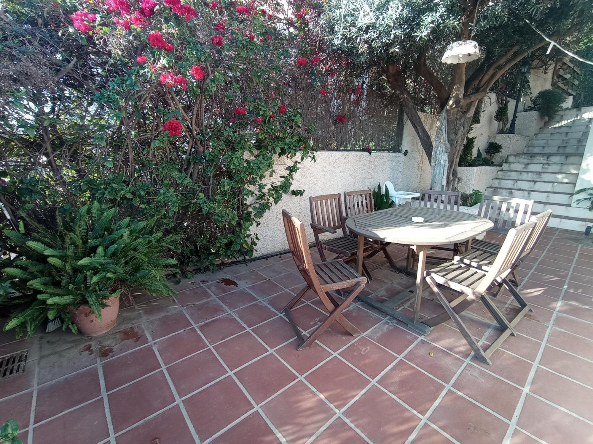 Apartamento En Villa Con Piscina Малага Екстер'єр фото