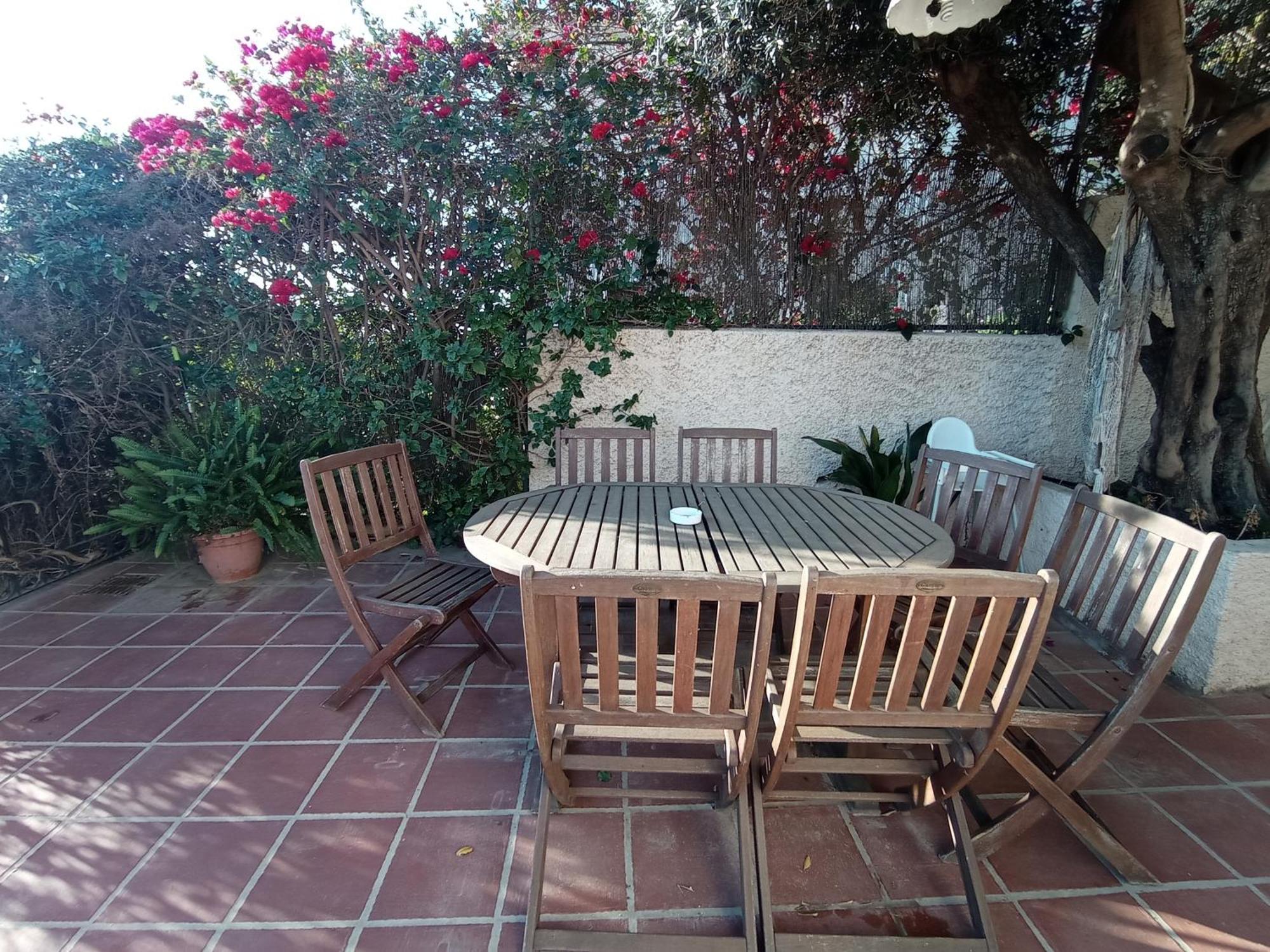 Apartamento En Villa Con Piscina Малага Екстер'єр фото